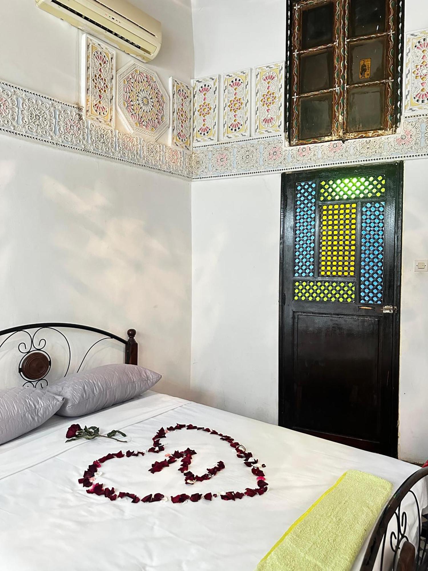 Riad Zohor Фес Экстерьер фото