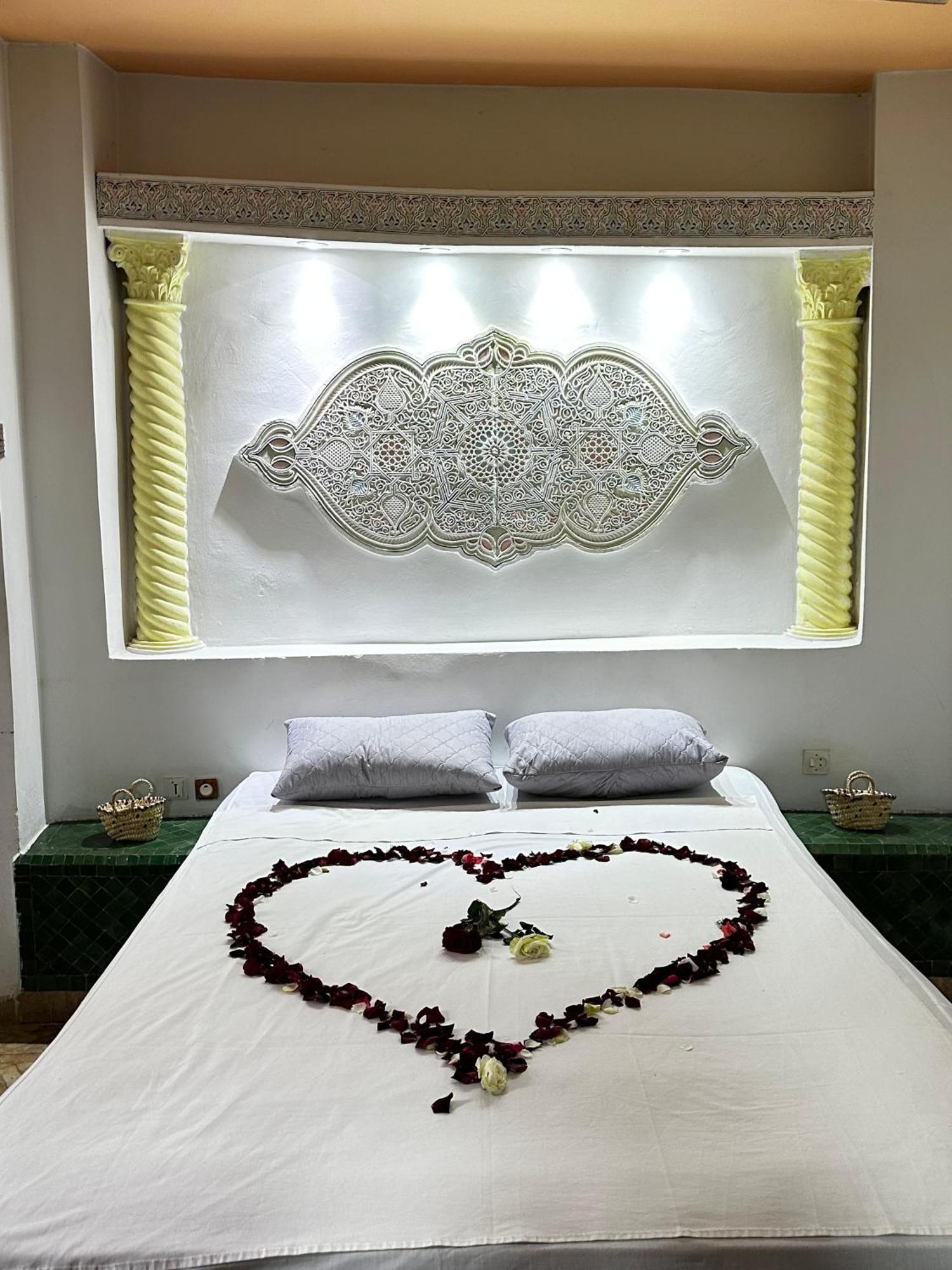 Riad Zohor Фес Экстерьер фото